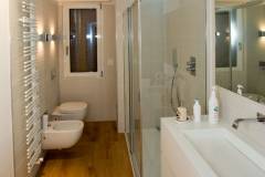 image-slider-with-thumbnail5.jpeg